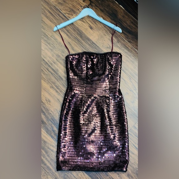Haney Dresses & Skirts - Haney Naomi strapless sequin mini dress Red Wine !!